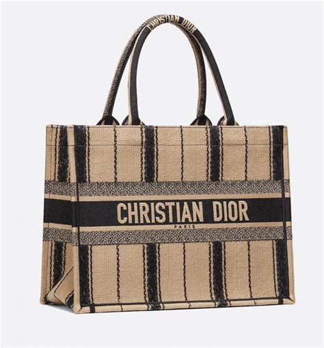 christian dior bolso precio|bolsas christian dior originales.